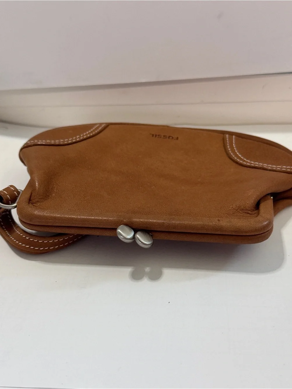 Fossil Tan Leather Kiss-Lock Wristlet Clutch